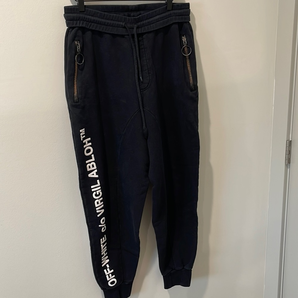 Off White mens sweatpant joggers size S